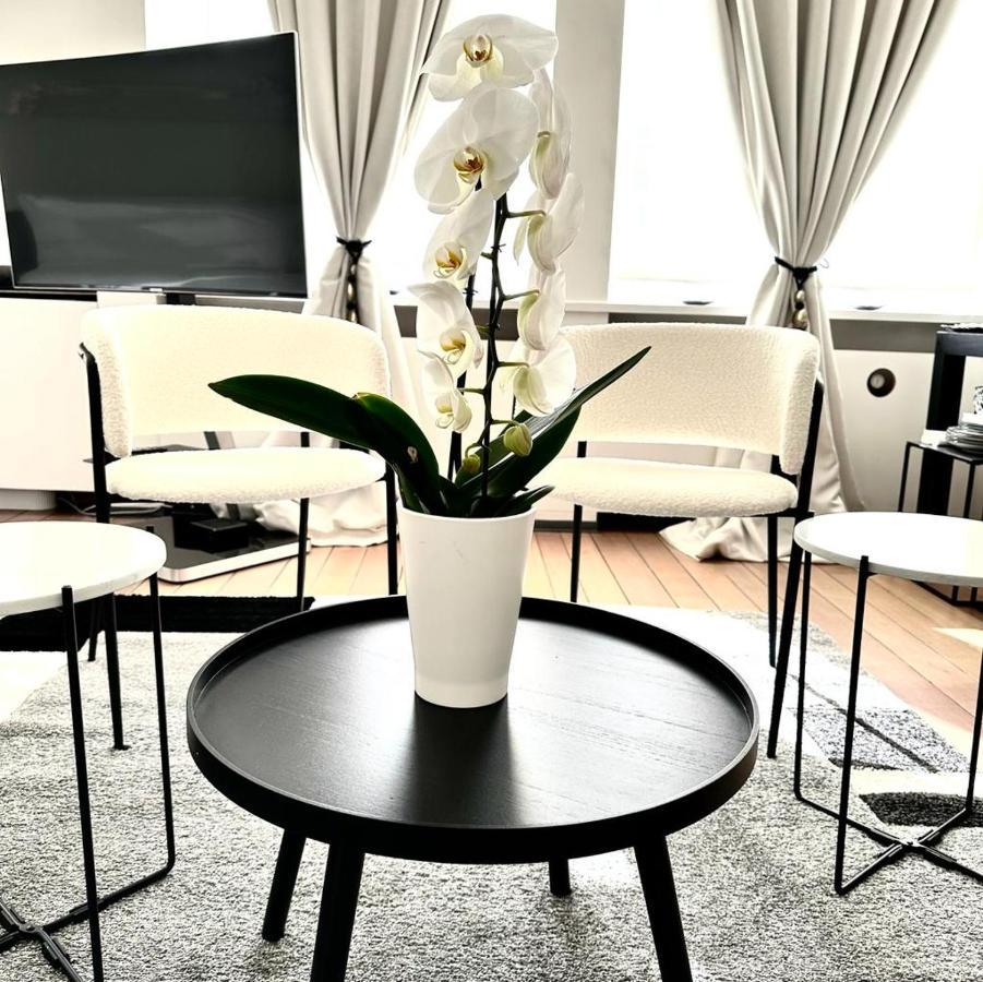 Les Lofts D'Artistes Ξενοδοχείο Saint-Gilles Εξωτερικό φωτογραφία